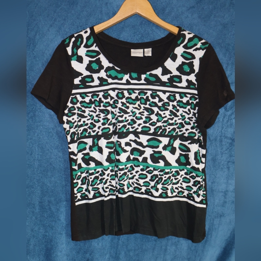 Kasper Black and Green Animal Print Short Sleeve Top